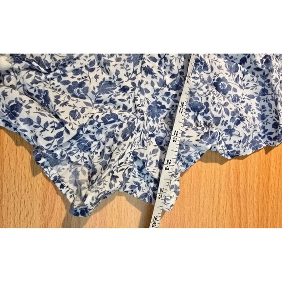 Hollister Womens sz XS romper shorts floral white embroidery stretch 3/4 sleeve - Picture 14 of 16